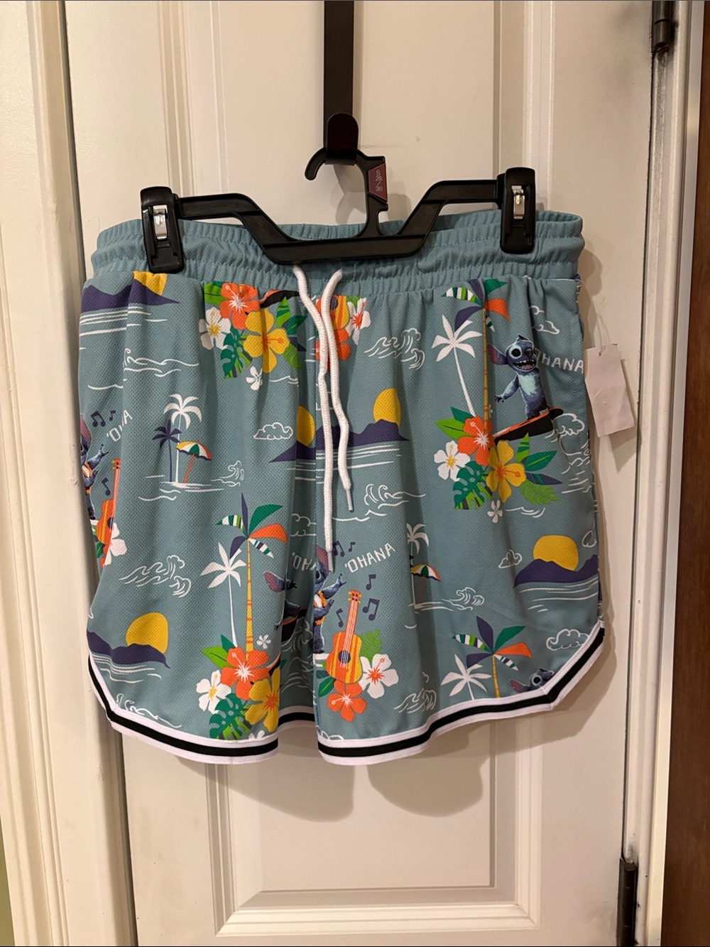 Disney Men's Teal Tropical Stitch Swim Trunks NWT sku TR116
